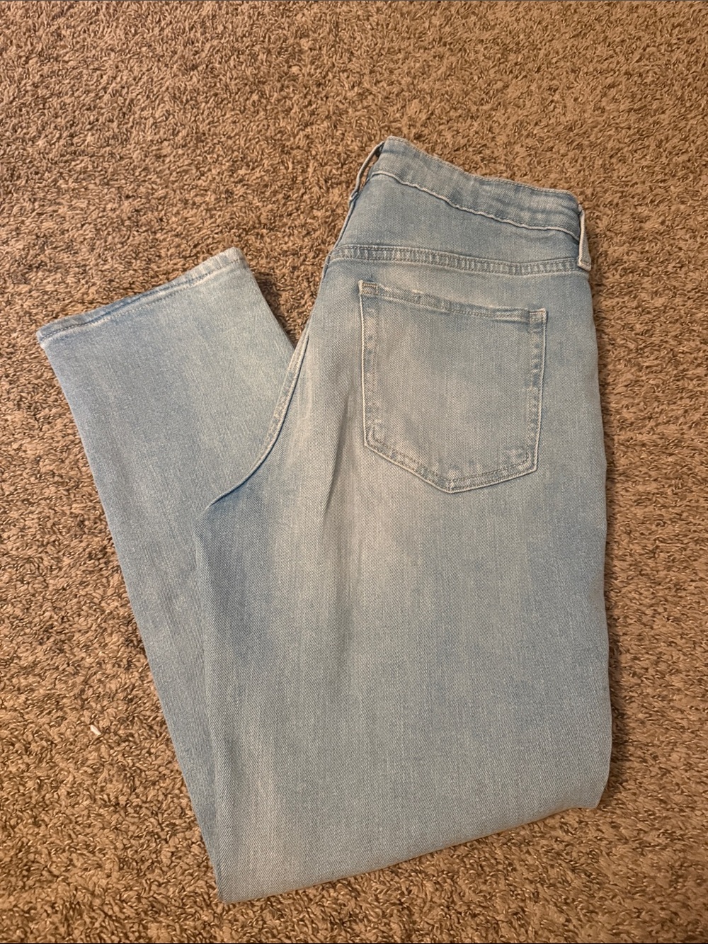 Light Wash Classic Denim Jeans